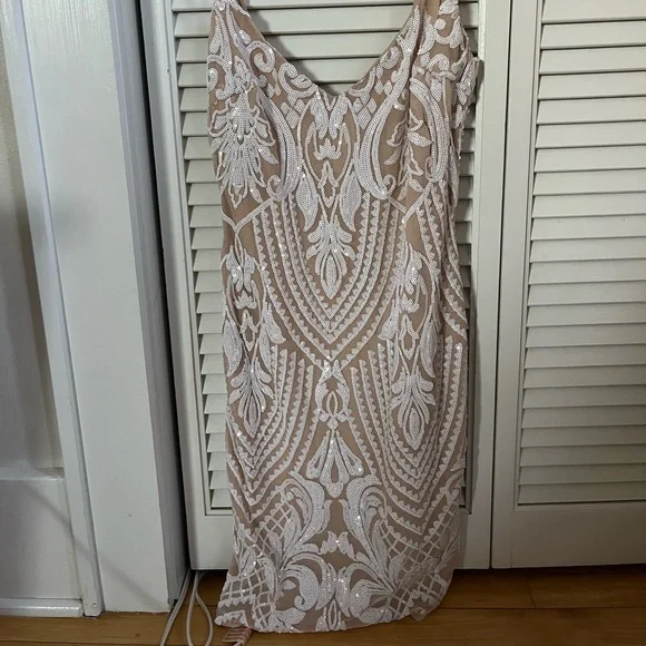 white sequin dress windsor Petra Formal Iridescent Sequin Dress